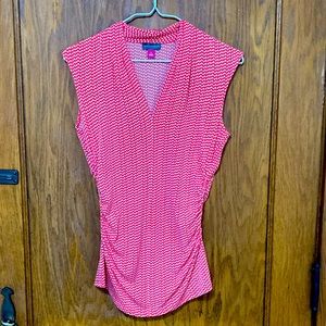 ❤️ Vince Camino Sleeveless Blouse ❤️